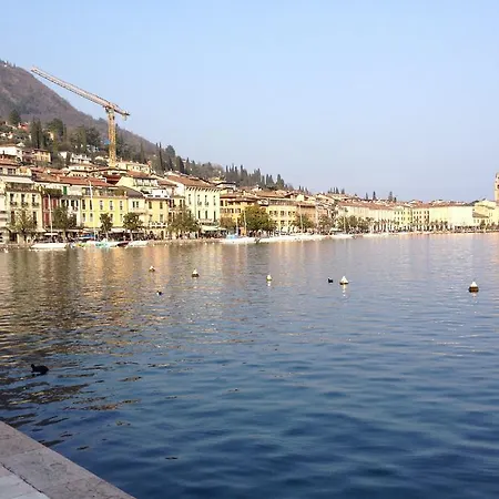 Отель Edone Роэ